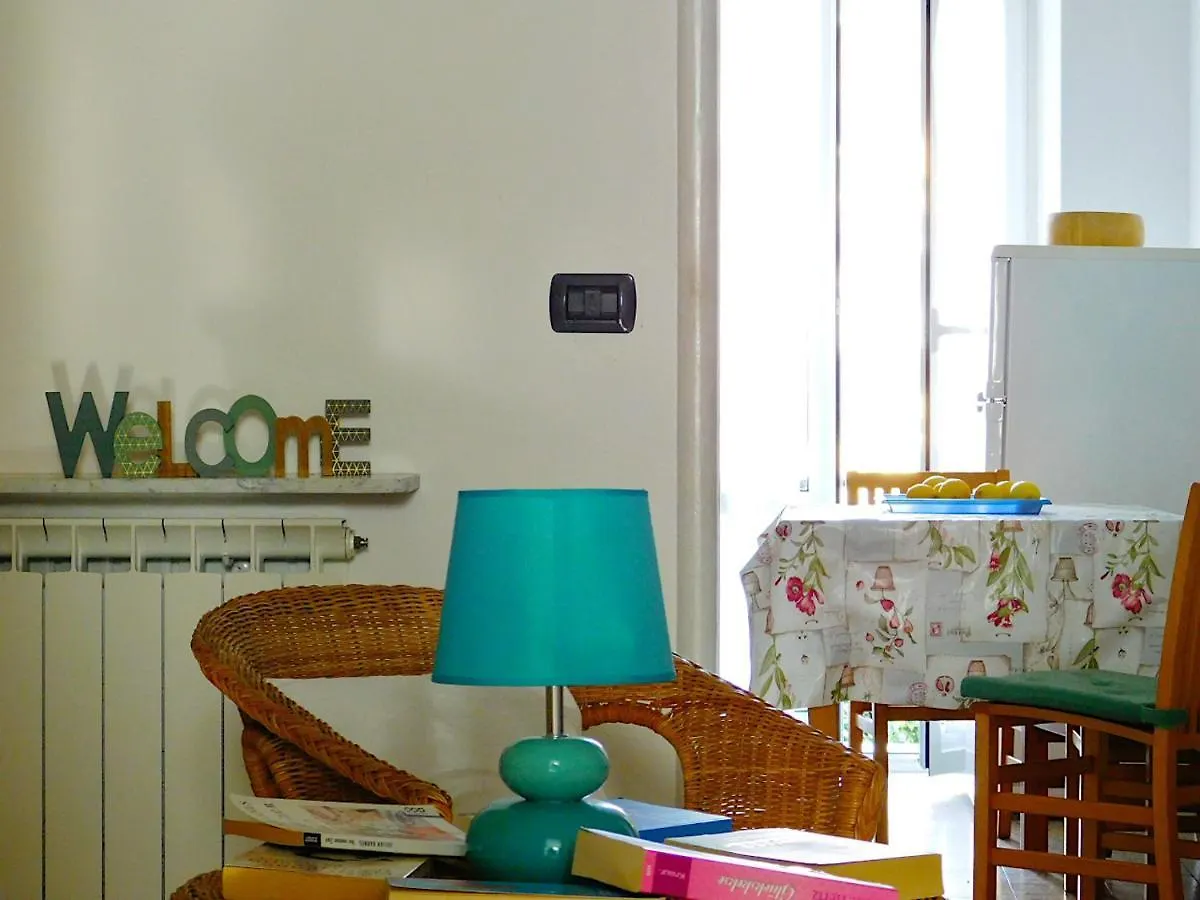Welcome To Alma'S House, Levanto 0*,  Italy