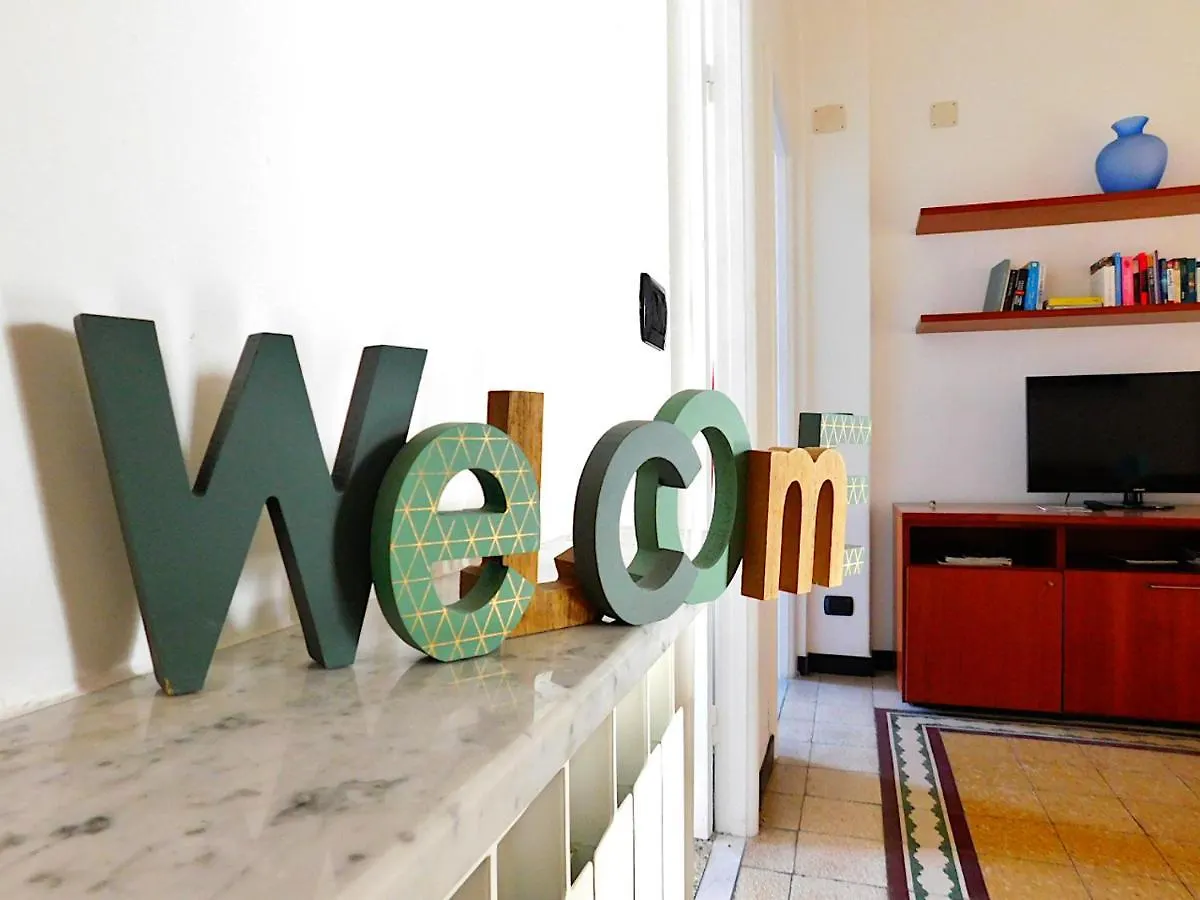 Welcome To Alma'S House, Levanto 0*,